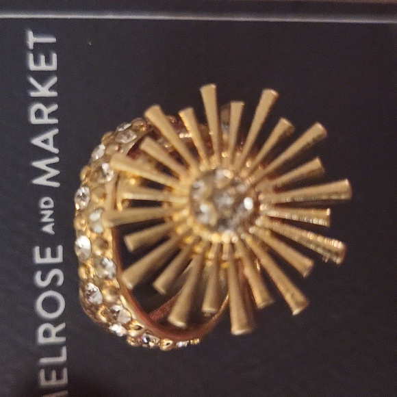 Beautiful rings - Picture 3 of 3